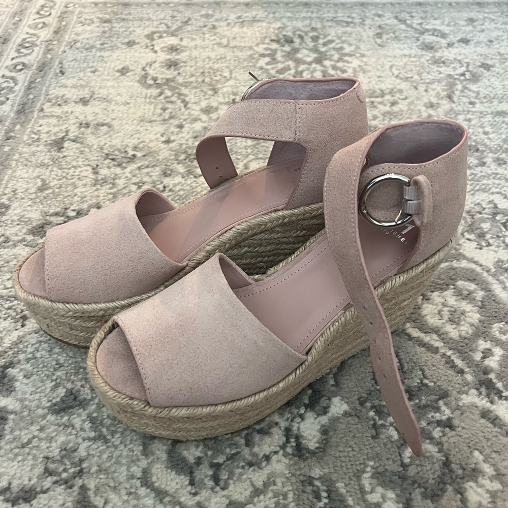Marc fisher wedges. Never worn!